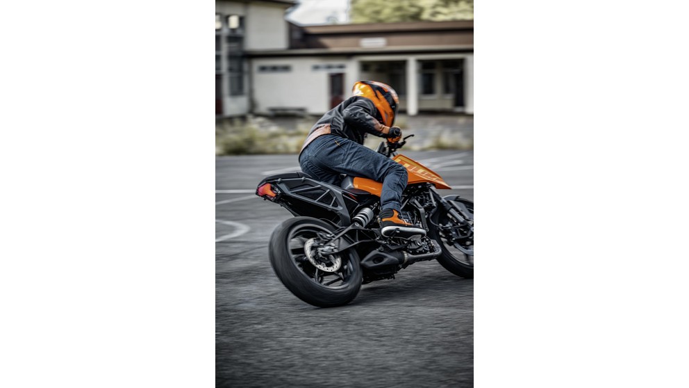 KTM 125 Duke - Bild 12