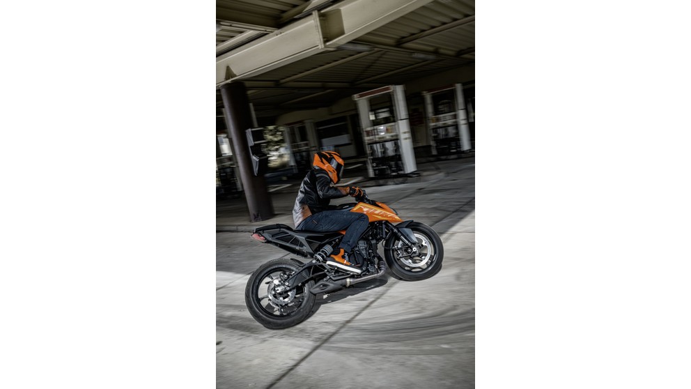 KTM 125 Duke - Bild 15