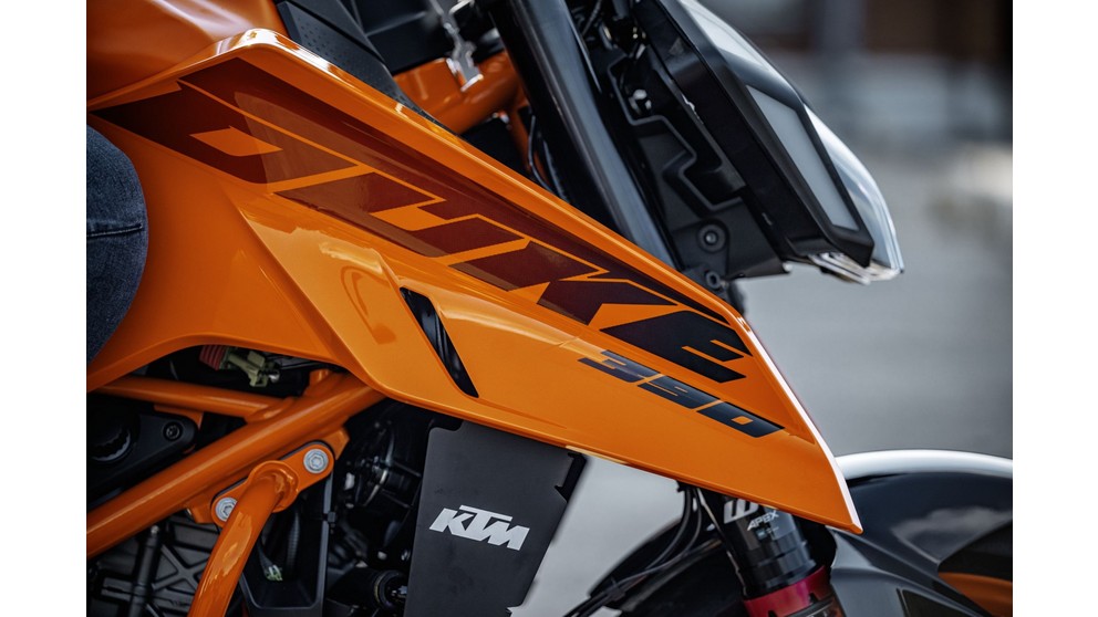 KTM 125 Duke - Obraz 24