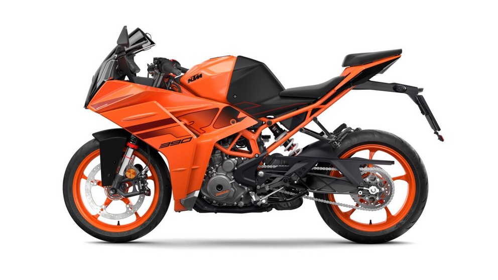 KTM RC 125 - Слика 23