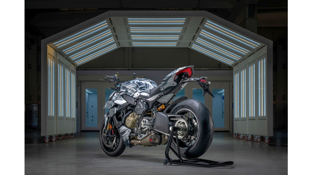 Ducati Streetfighter V4 Lamborghini - Imagem 19