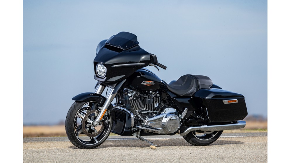 Harley-Davidson Street Glide FLHX - Bild 5