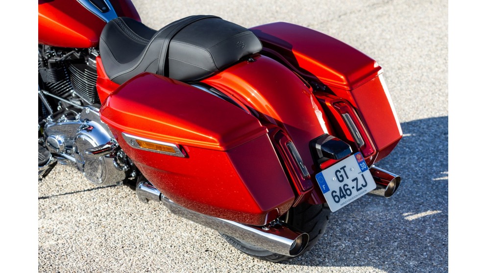 Harley-Davidson Street Glide FLHX - Obrázek 22