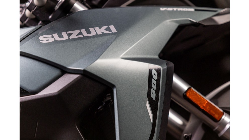 Suzuki V-Strom 800DE - Bild 24