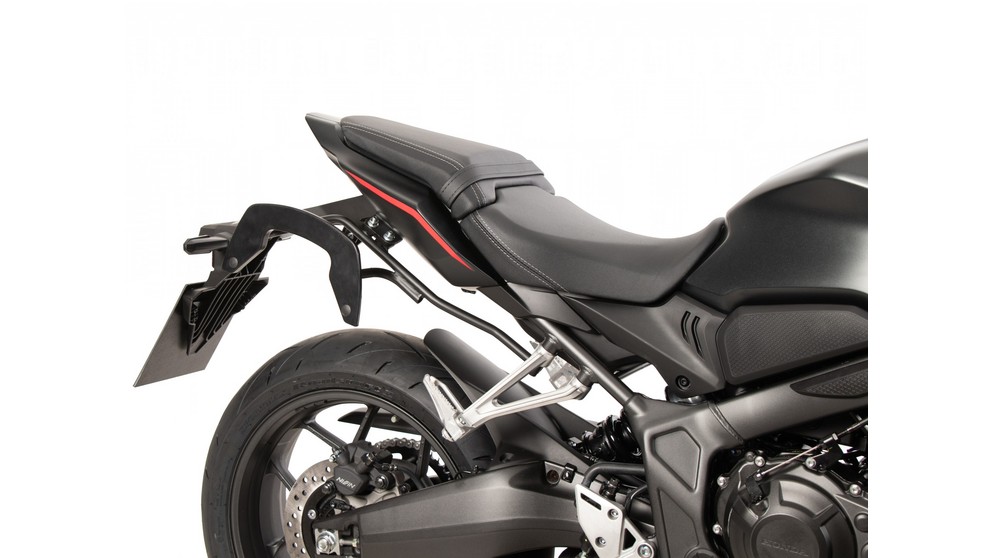 Honda CBR650R - Image 22