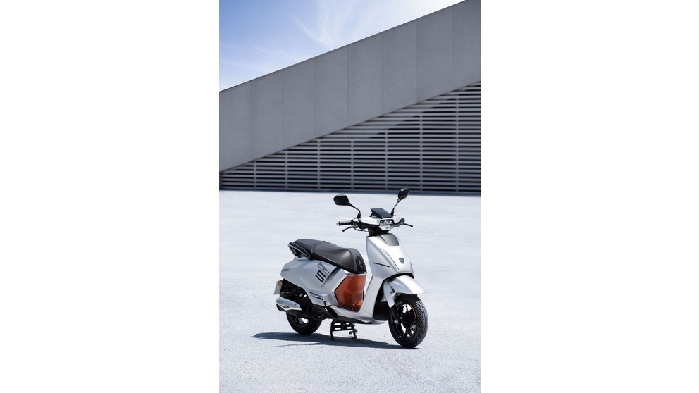 Peugeot New Django 125 Allure - Immagine 12