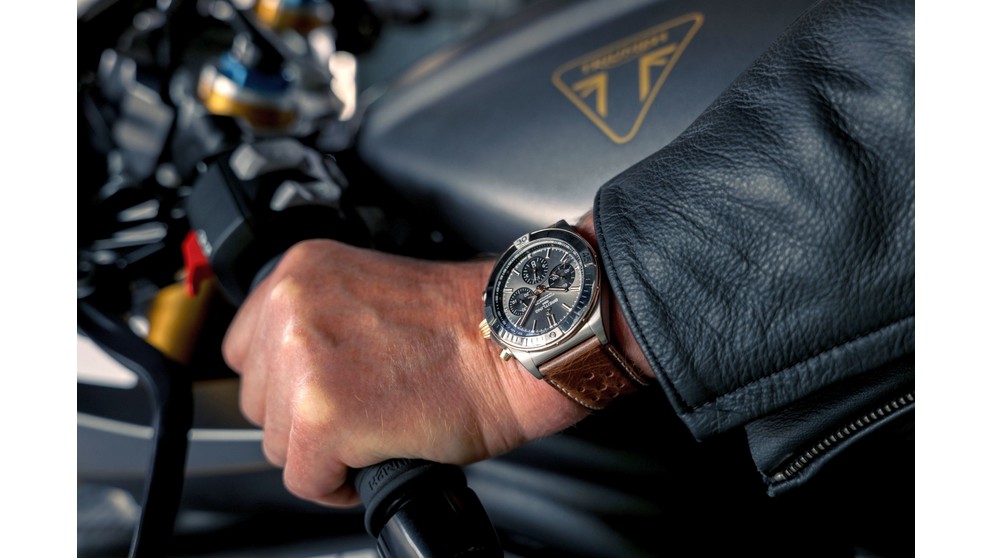 Triumph Speed Triple 1200 RR Breitling Limited Edition - afbeelding 16
