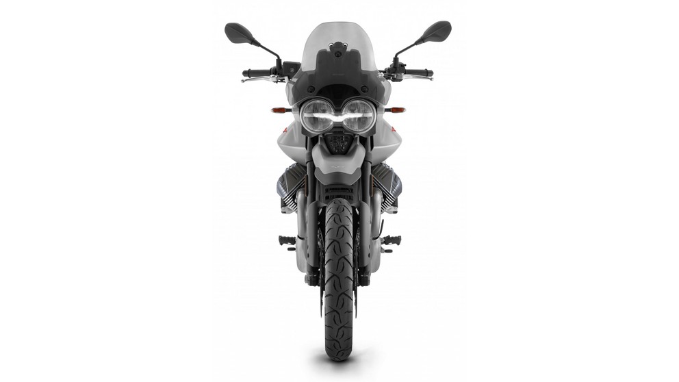 Moto Guzzi V85 TT Travel - Imagen 20