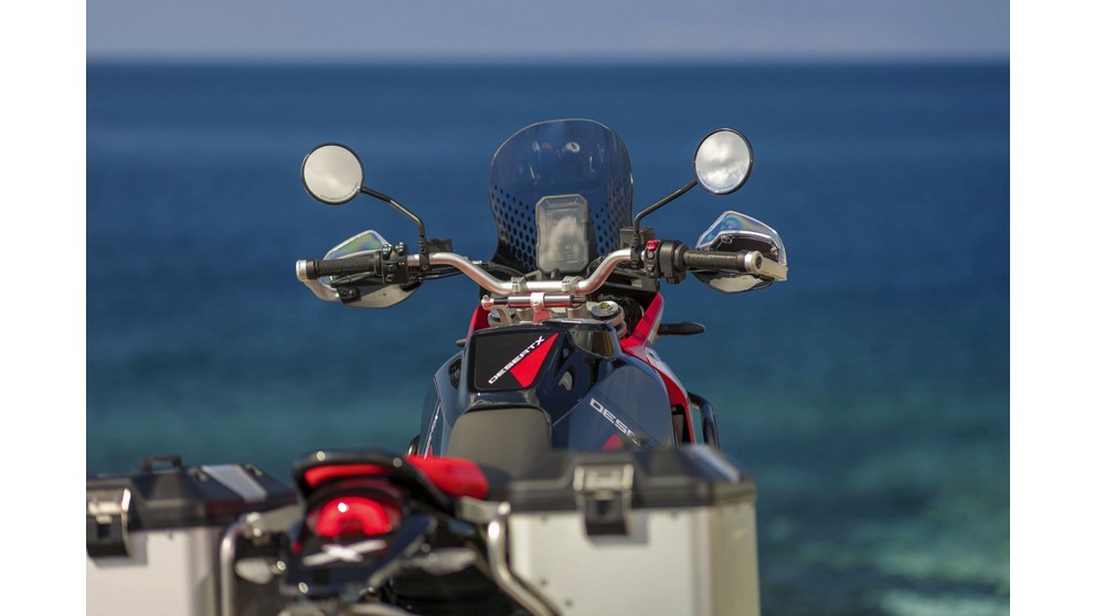 Ducati DesertX Discovery - Imagem 16