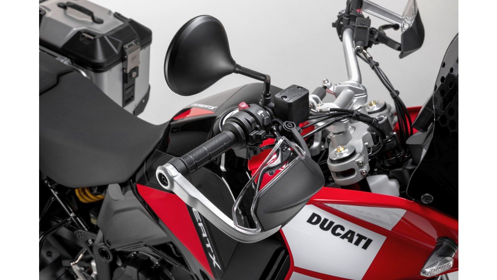 Ducati DesertX Discovery - Imagem 17