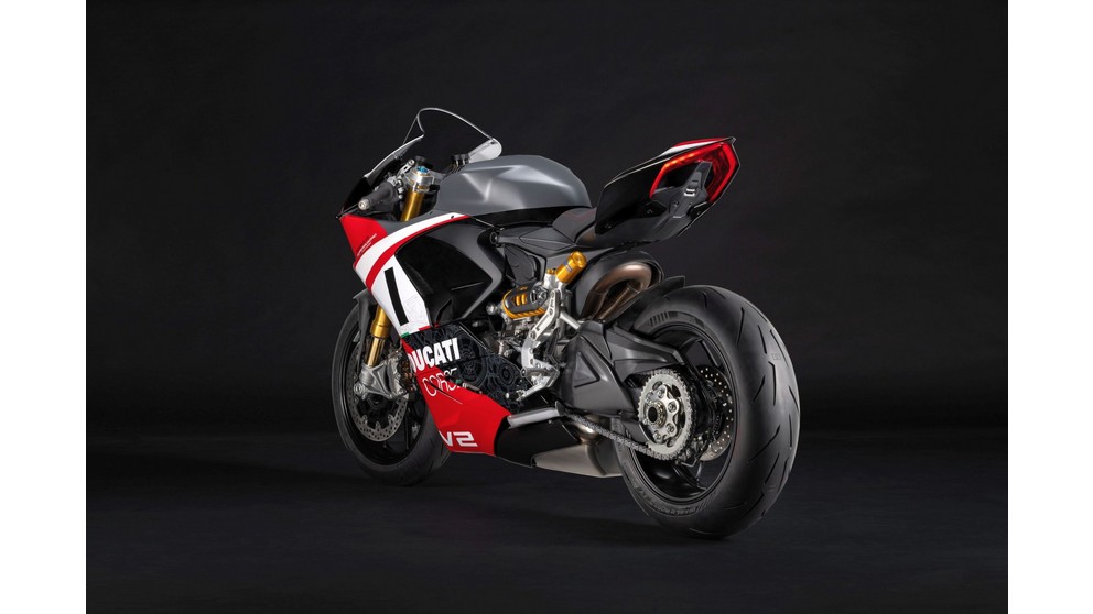 Ducati Panigale V2 Superquadro Final Edition - Слика 18