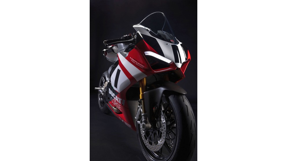 Ducati Panigale V2 Superquadro Final Edition - Слика 17