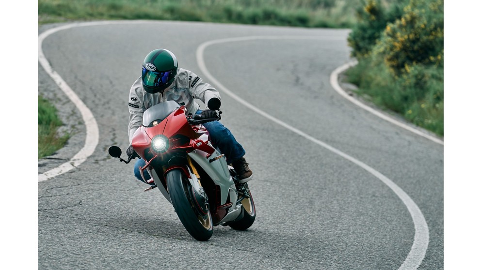 MV Agusta Superveloce 1000 Serie Oro - Obrázok 14