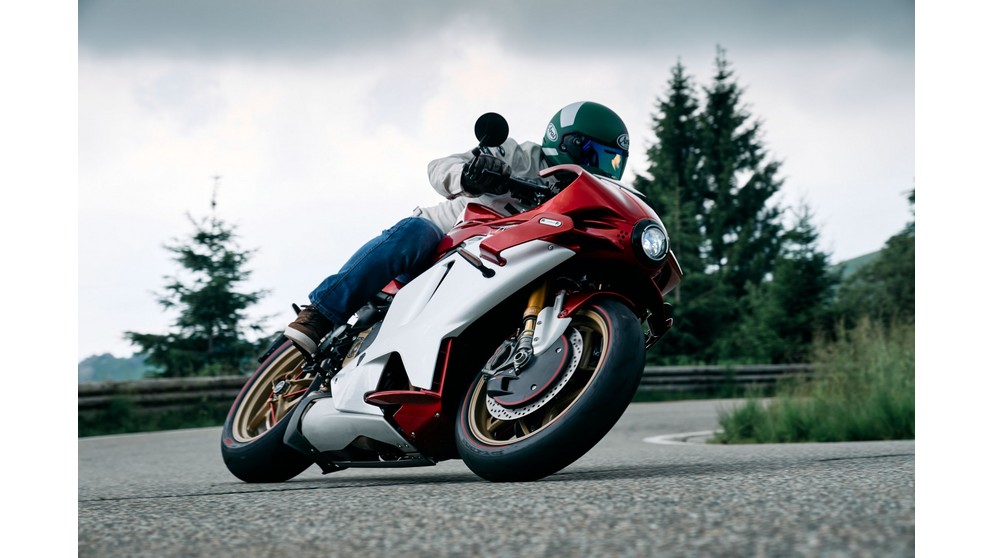 MV Agusta Superveloce 1000 Serie Oro - Obrázek 17