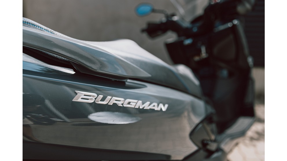 Suzuki Burgman 400 - Слика 22