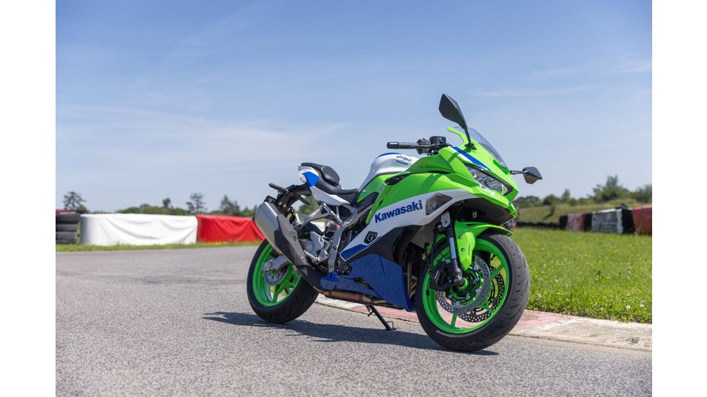 Kawasaki Ninja ZX-4RR 40th Anniversary Edition - afbeelding 18