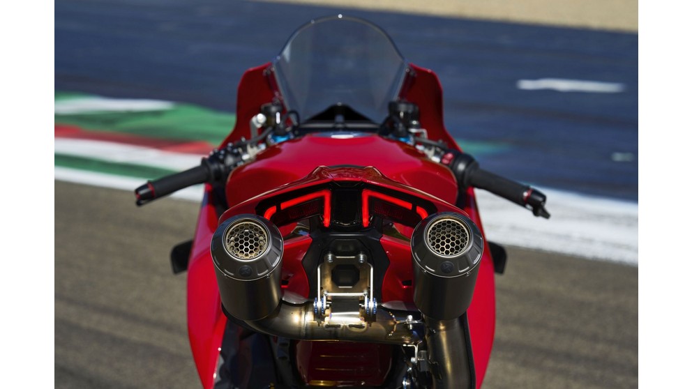 Ducati Panigale V4 - Imagem 17