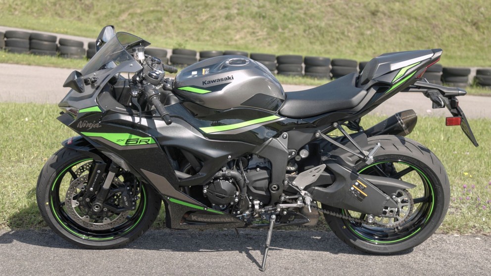 Kawasaki Ninja ZX-6R - Imagen 10