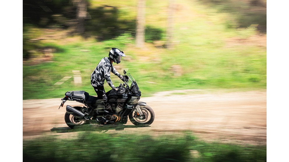 Harley-Davidson Pan America 1250 - Obrázok 12