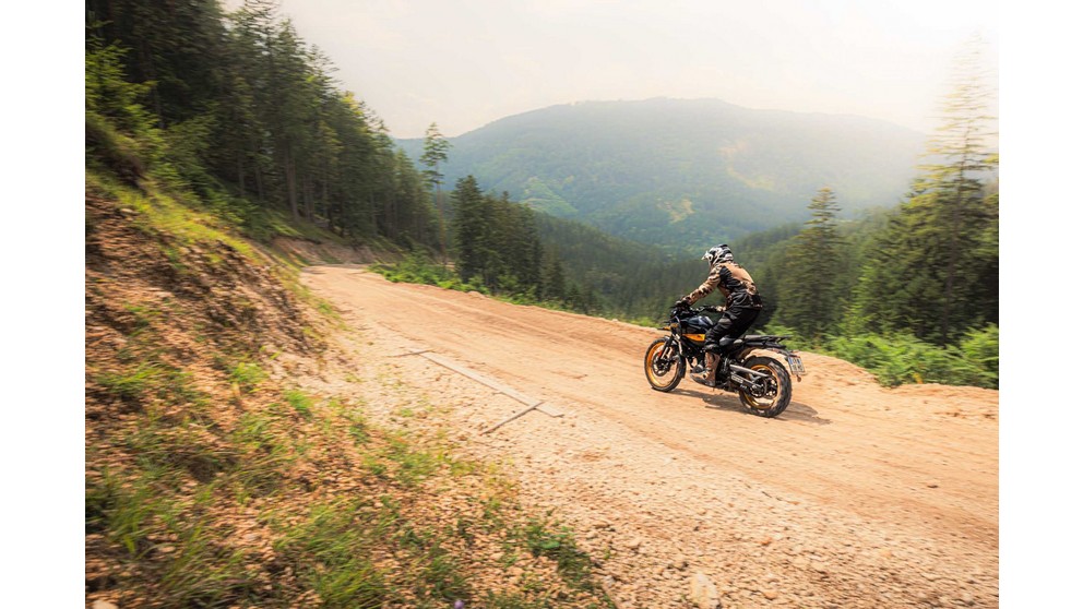 Royal Enfield Himalayan 410 - Immagine 19