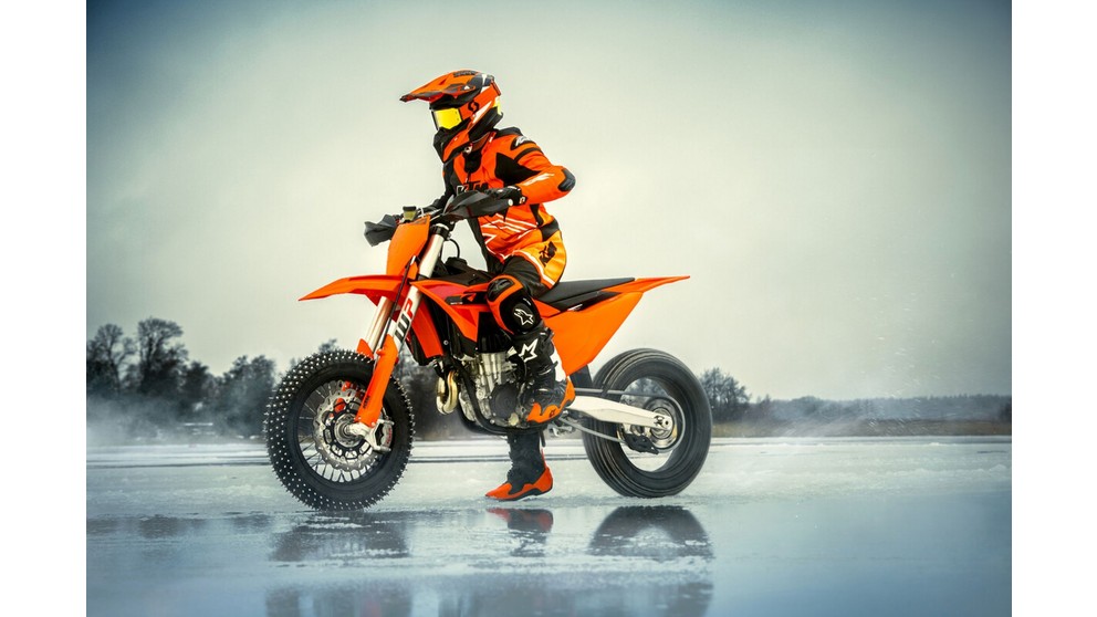 KTM 450 SMR - Imagen 21