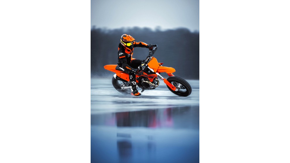 KTM 450 SMR - Imagem 24