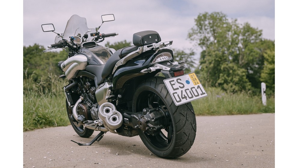 Yamaha V-MAX - Imagem 23