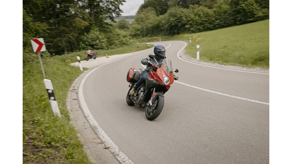 MV Agusta Turismo Veloce 800 Lusso - Slika 19