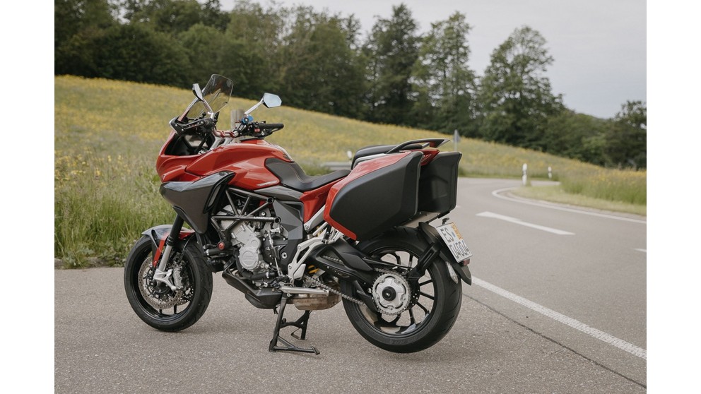 MV Agusta Turismo Veloce 800 Lusso - afbeelding 23