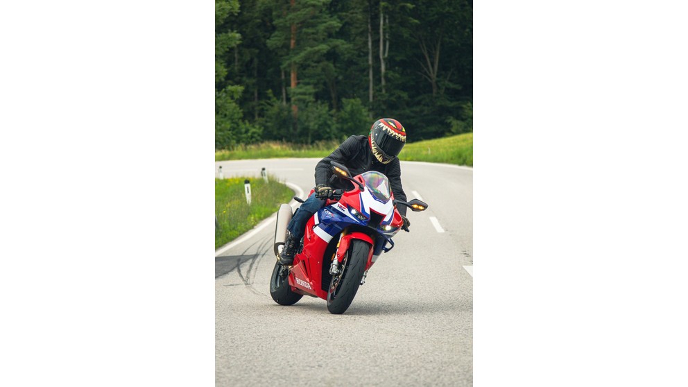 Honda CBR600RR - Slika 6