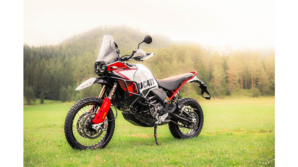 Suzuki V-Strom 1050DE - Obrázek 22