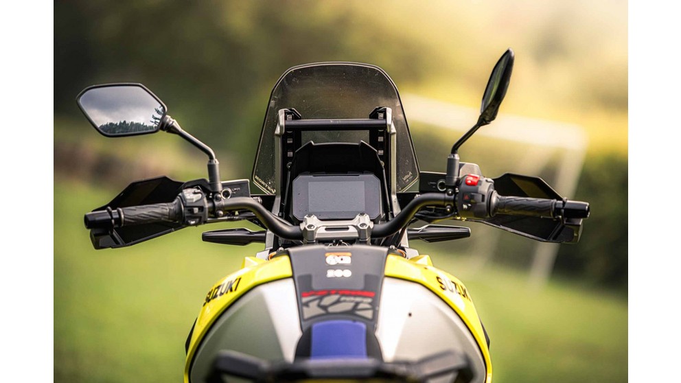 Suzuki V-Strom 1050DE - Image 18