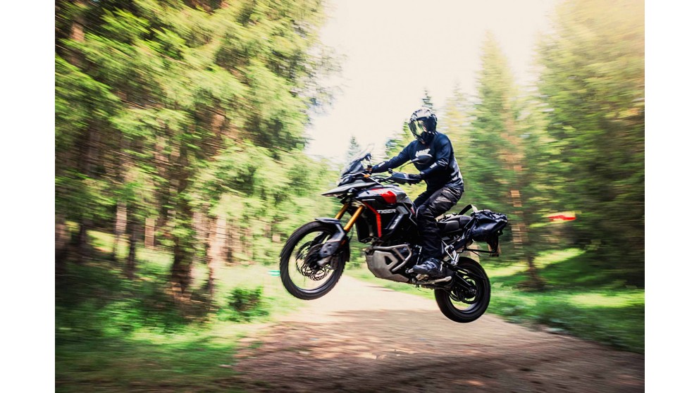 Suzuki V-Strom 1050DE - Slika 14