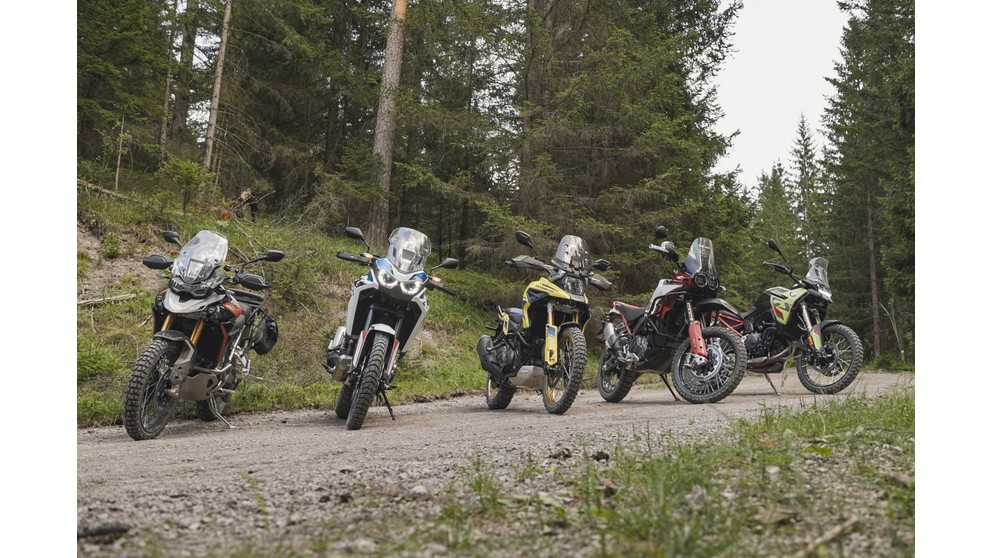 Triumph Tiger 900 Rally Pro - Slika 11