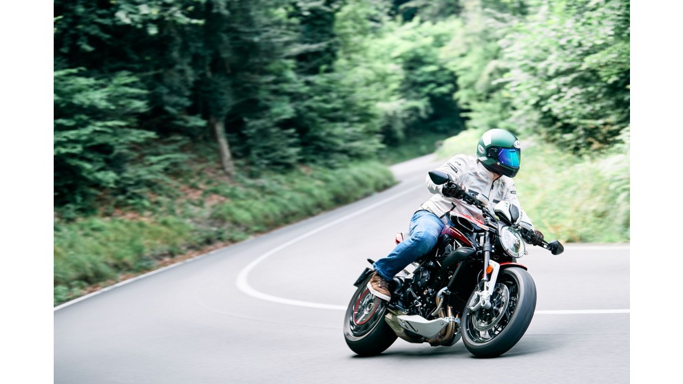 MV Agusta Dragster 800 RR SCS - Obrázok 22