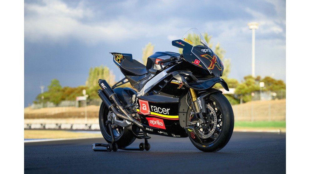 Aprilia RSV4 X ex3ma - Bild 7