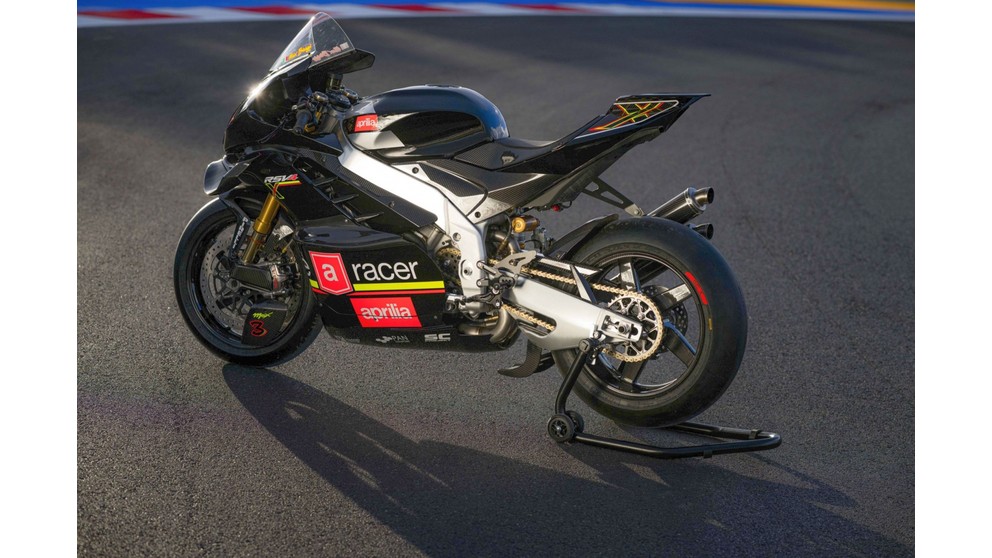 Aprilia RSV4 X ex3ma - Immagine 6