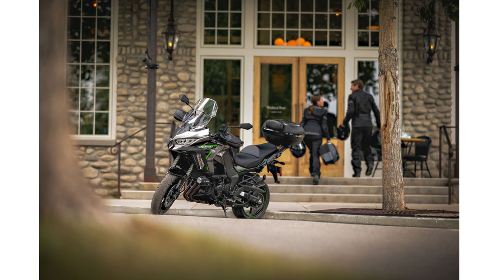 Kawasaki Versys 1100 SE - Imagem 8