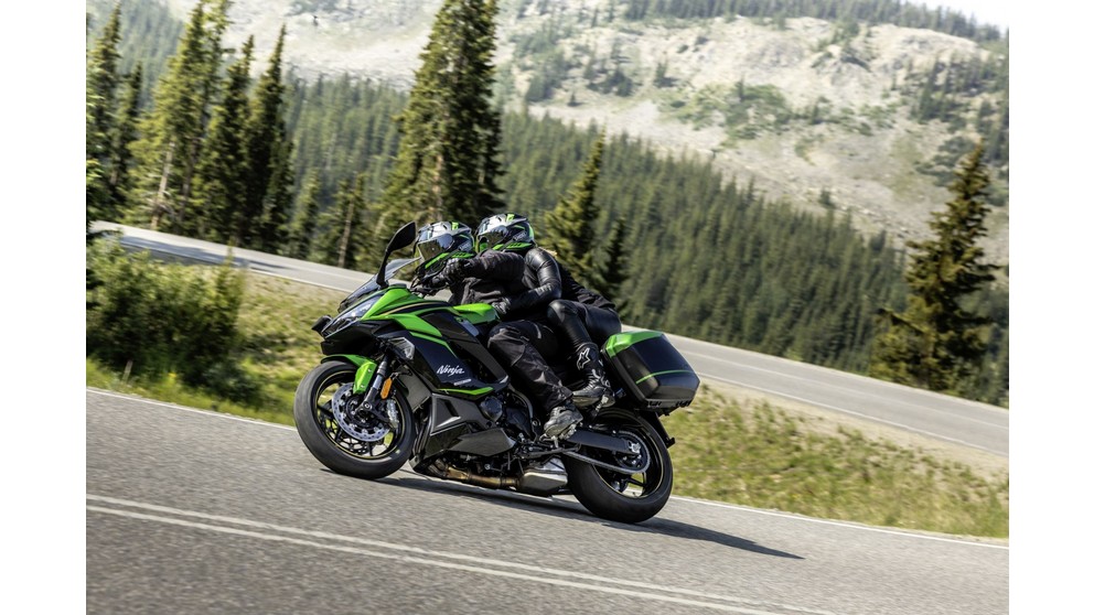 Kawasaki Ninja 1100SX SE - Imagem 15