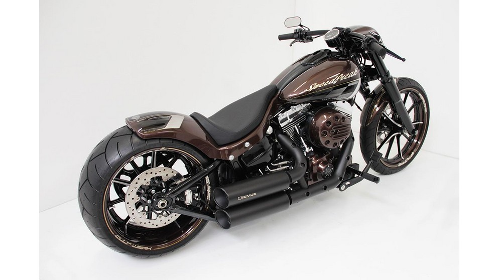 Harley-Davidson Softail Breakout FXSB - Imagen 10