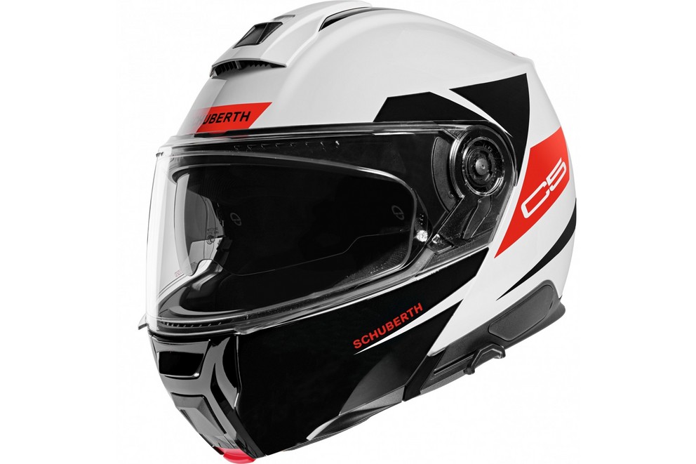 Schuberth C5 Helmet Test 2022 - Image 20