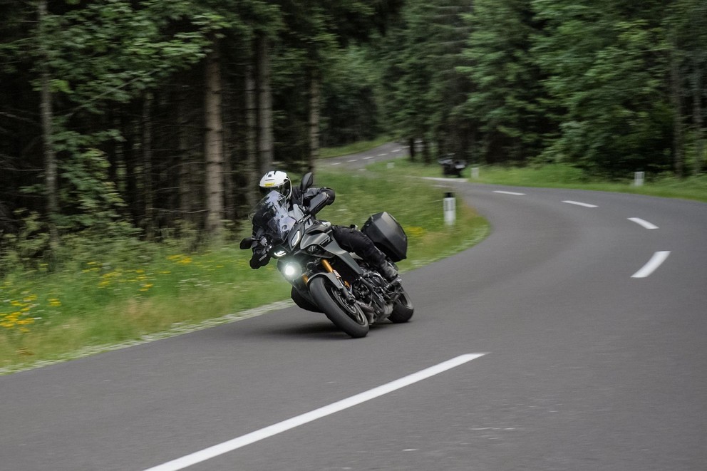 Schuberth C5 Helmet Test 2022 - Image 5