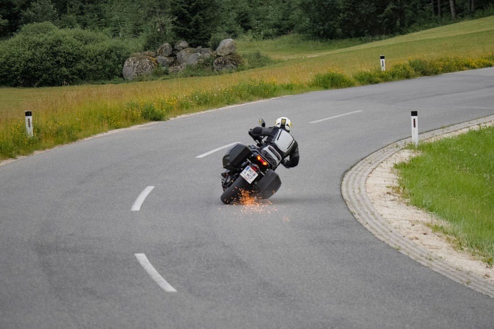 Schuberth C5 Helmet Test 2022 - Image 12