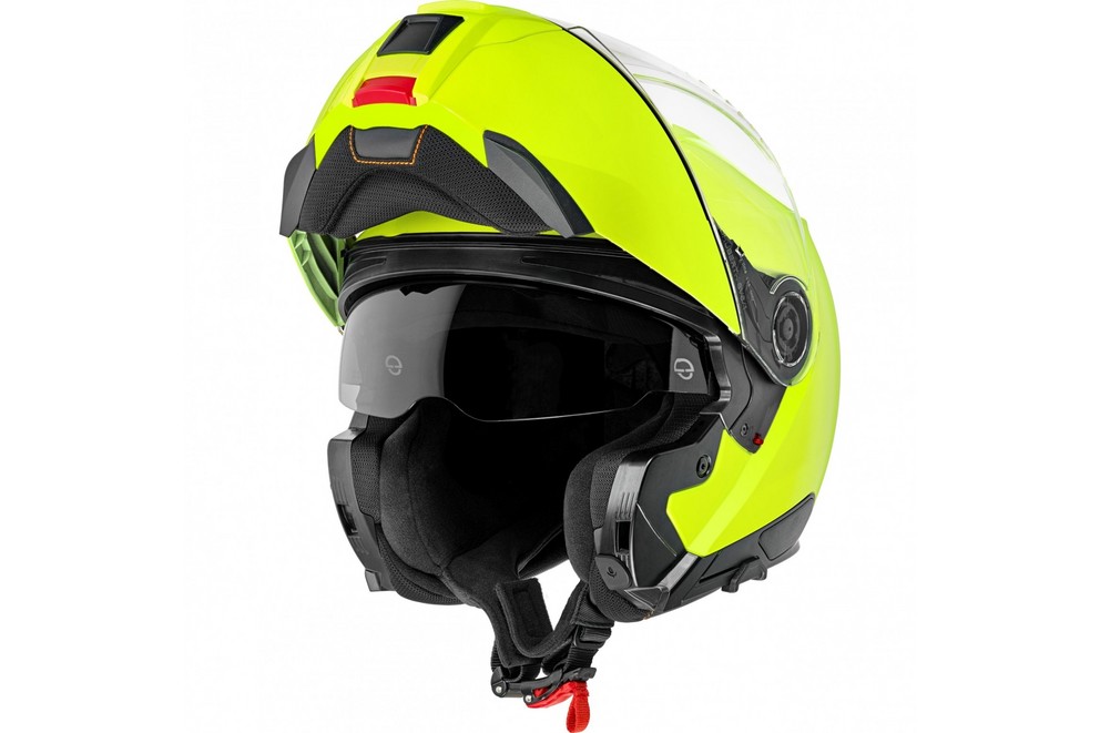 Schuberth C5 Helmet Test 2022 - Image 4