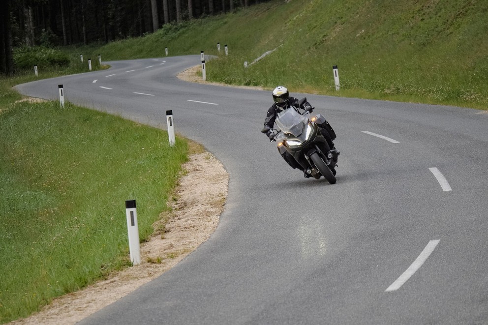 Test přilby Schuberth C5 2022 - Obrázek 51