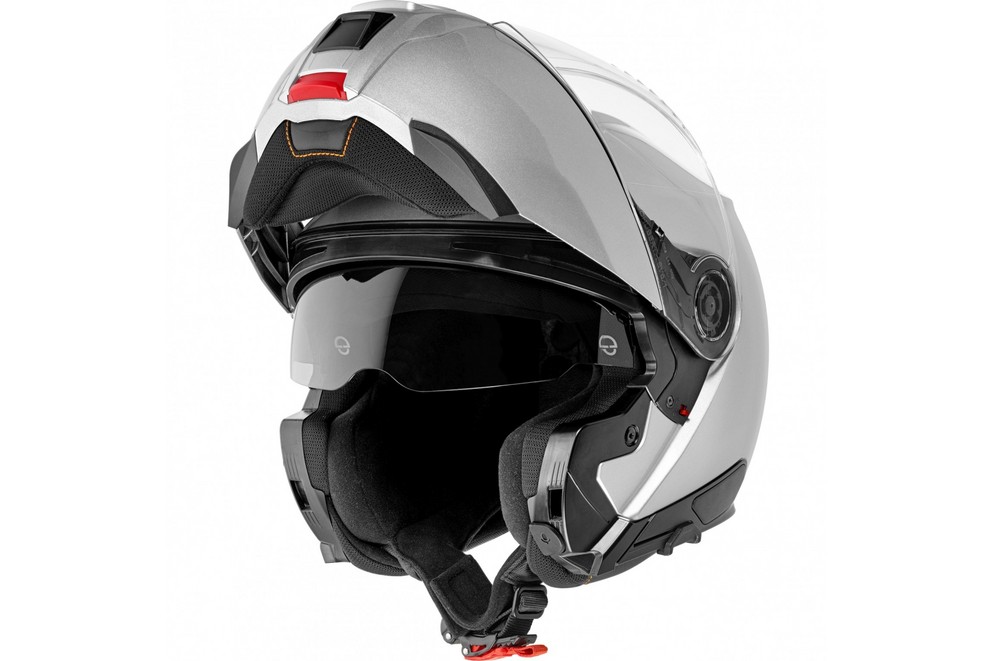 Schuberth C5 Helmet Test 2022 - Image 56