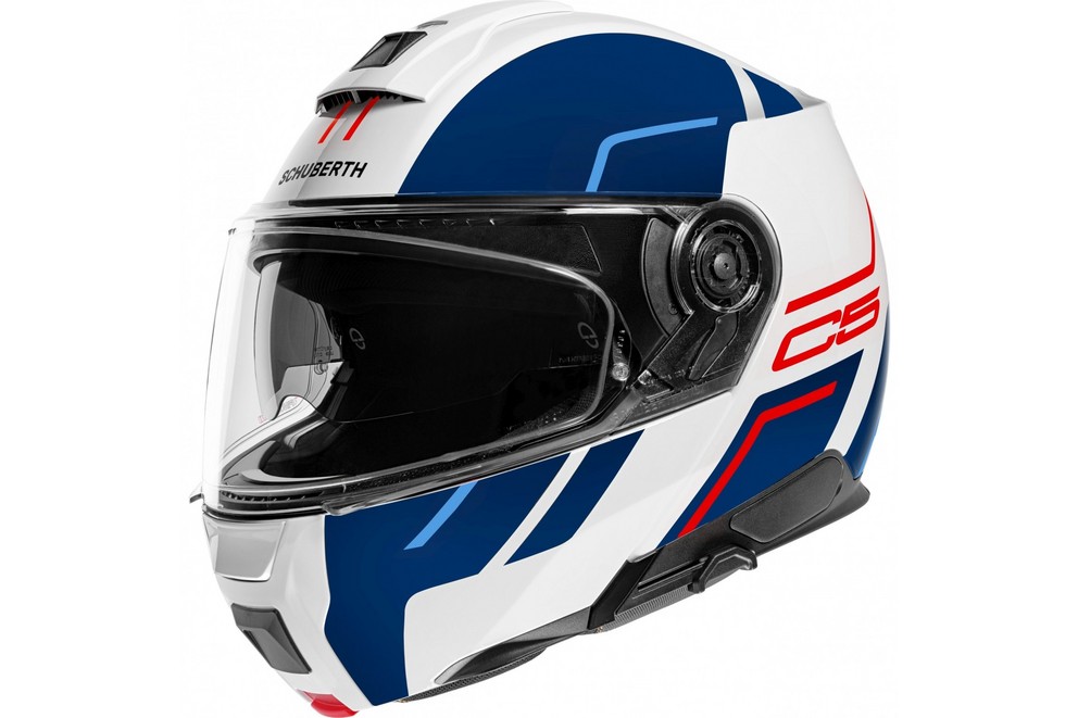 Schuberth C5 Helmet Test 2022 - Image 6