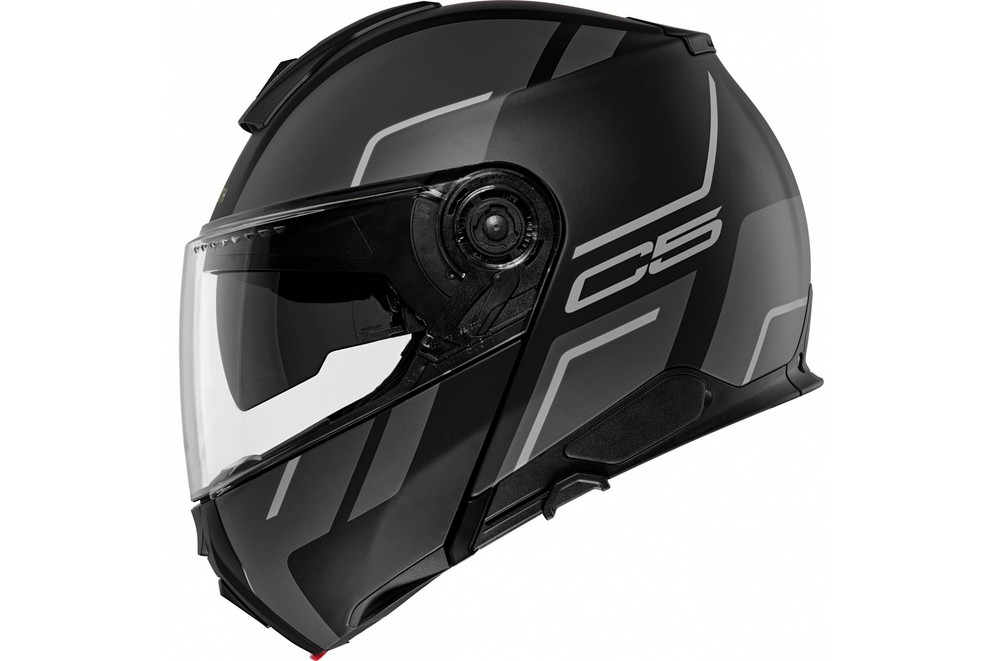 Schuberth C5 Helmet Test 2022 - Image 9