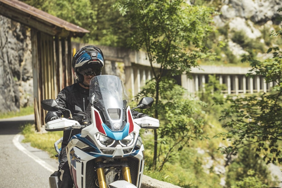 Schuberth E2 Adventure-systeemhelm 2023 - afbeelding 6