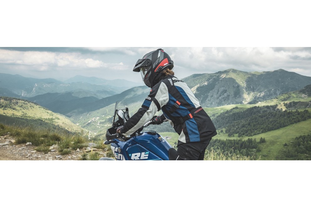 Schuberth E2 kask adventure z otwieraną szczęką 2023 - Obraz 9